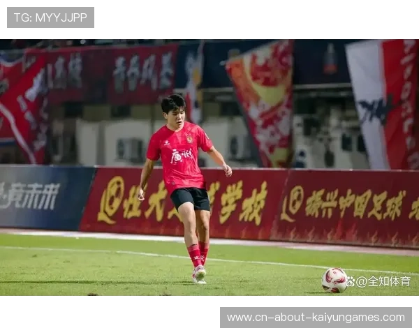 徐彬留洋征战英超，加入狼队U21梯队迎接挑战